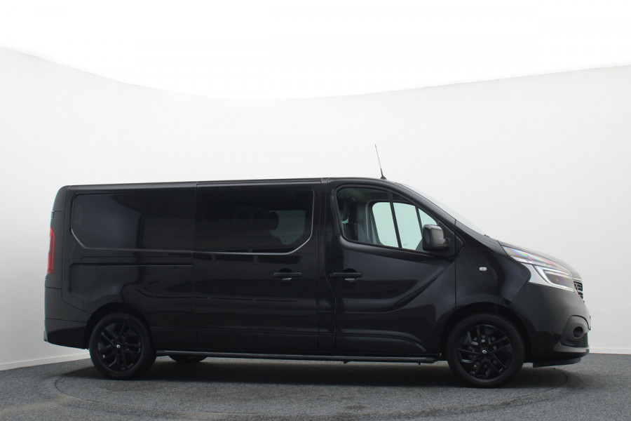 Renault Trafic 2.0 dCi Automaat 145 T29 L2H1 DC 5-zits Camera, Climate Control, Apple CarPlay, Navigatie, Trekhaak 17"