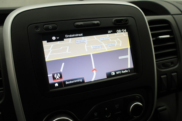 Renault Trafic 2.0 dCi Automaat 145 T29 L2H1 DC 5-zits Camera, Climate Control, Apple CarPlay, Navigatie, Trekhaak 17"