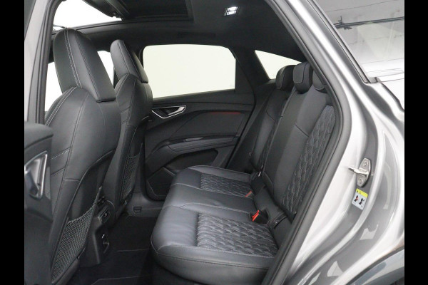 Audi Q4 Sportback e-tron 40 Launch edition S Competition 77 kWh | SOH 92,5% | Panoramadak | Leder | Stoelverwarming | Adaptive cruise | Head-up | SONOS audio | Sfeerverlichting | Carplay | Trekhaak