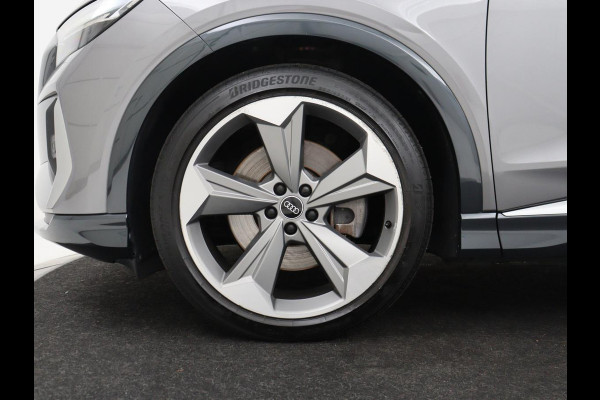 Audi Q4 Sportback e-tron 40 Launch edition S Competition 77 kWh | SOH 92,5% | Panoramadak | Leder | Stoelverwarming | Adaptive cruise | Head-up | SONOS audio | Sfeerverlichting | Carplay | Trekhaak