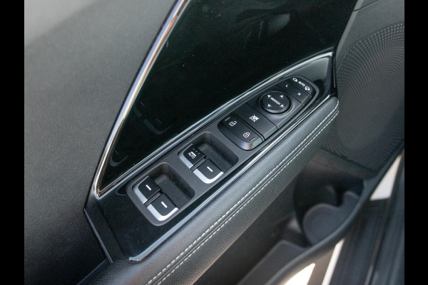 Kia Niro 1.6 GDi Hybrid BusinessLine l Camera l Stoel Stuurverwarming l Carplay