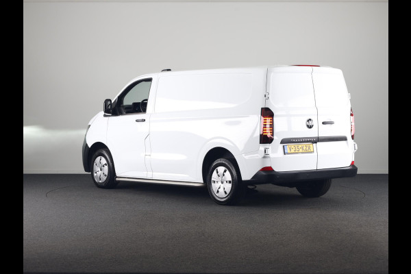 Volkswagen Transporter 2.0 TDI L1H1 28 Life Intro 110 pk Verlengde garantie | Navigatie via App | Autom. airco | Parkeersensoren | Achteruitrijcamera |