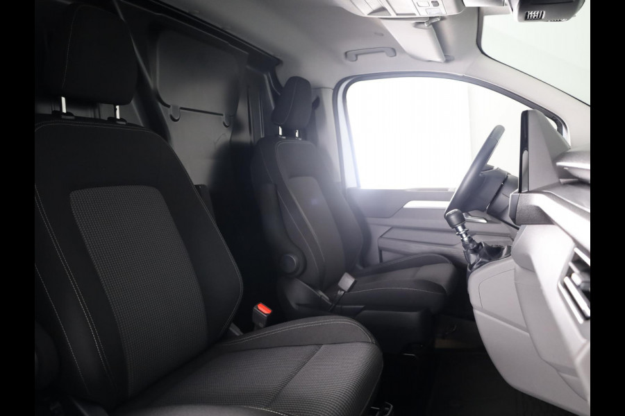 Volkswagen Transporter 2.0 TDI L1H1 28 Life Intro 110 pk Verlengde garantie | Navigatie via App | Autom. airco | Parkeersensoren | Achteruitrijcamera |