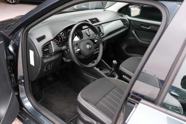Škoda Fabia 1.0 TSI **12dkm** UNIEK |Panoramadak/Apple Carplay| Camera+Stoelverwarming