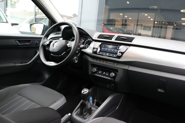 Škoda Fabia 1.0 TSI **12dkm** UNIEK |Panoramadak/Apple Carplay| Camera+Stoelverwarming