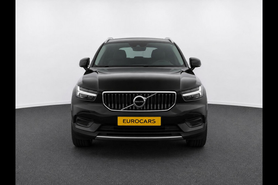 Volvo XC40 1.5 T4 Recharge Inscription Expression SoH 90% Navigatie Apple Carplay Android Auto Camera Parkeerhulp Cruise Control Stoel- en stuurverwarming Full led Elektrische achterklep Climate Control Lichtmetalen velgen