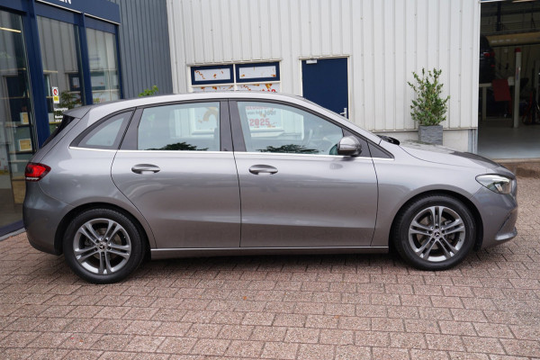 Mercedes-Benz B-Klasse 180 Business Solution|Prijs rijklaar incl 12 mnd garantie|Afn Trekhaak Navi Elek klep