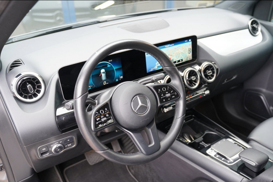 Mercedes-Benz B-Klasse 180 Business Solution|Prijs rijklaar incl 12 mnd garantie|Afn Trekhaak Navi Elek klep
