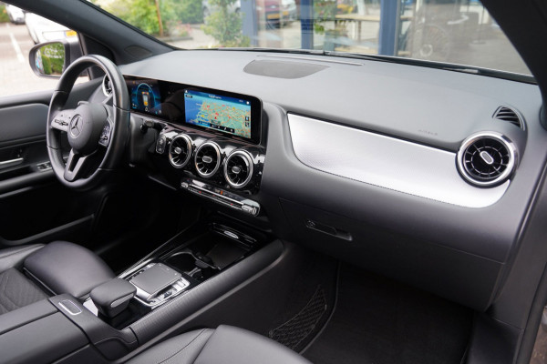 Mercedes-Benz B-Klasse 180 Business Solution|Prijs rijklaar incl 12 mnd garantie|Afn Trekhaak Navi Elek klep