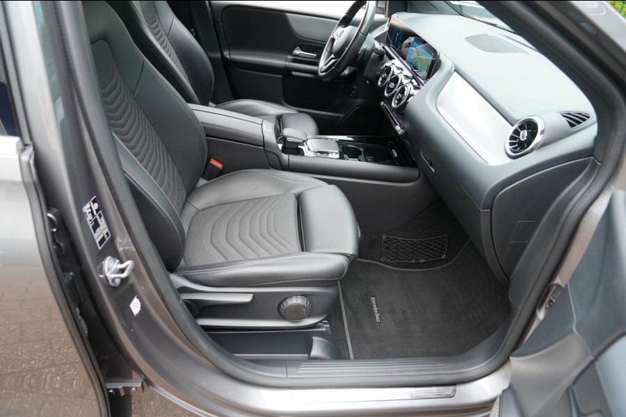 Mercedes-Benz B-Klasse 180 Business Solution|Prijs rijklaar incl 12 mnd garantie|Afn Trekhaak Navi Elek klep