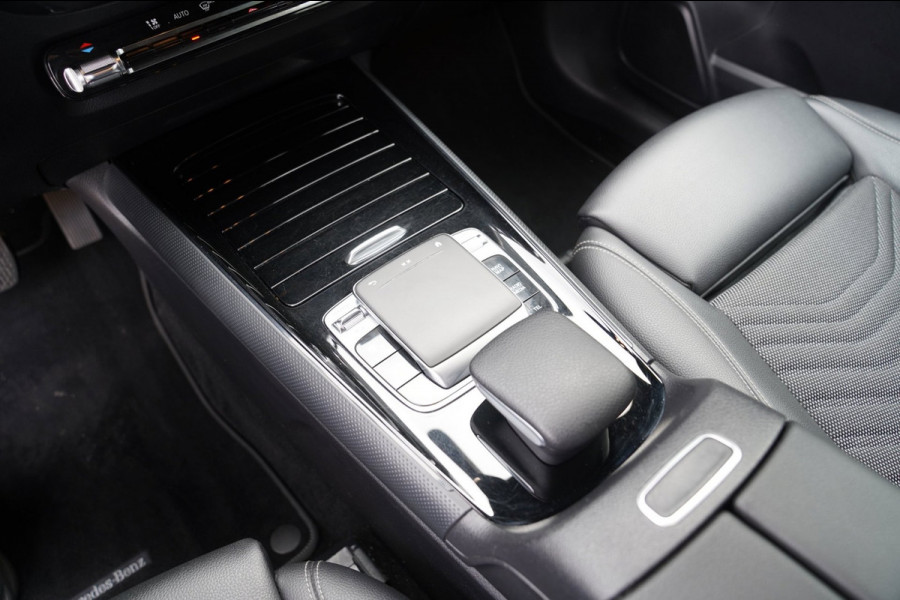 Mercedes-Benz B-Klasse 180 Business Solution|Prijs rijklaar incl 12 mnd garantie|Afn Trekhaak Navi Elek klep