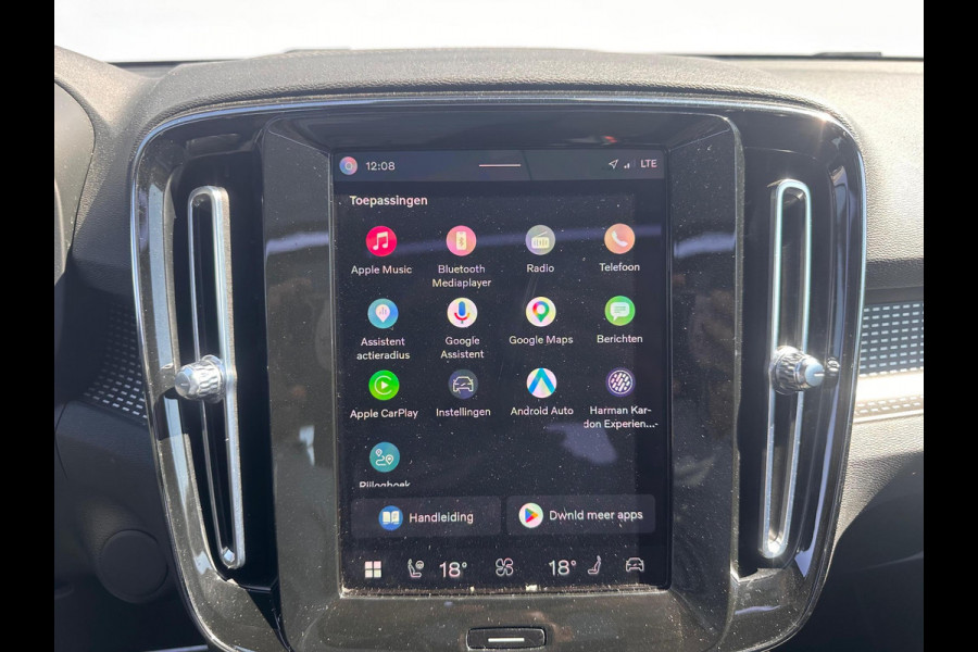 Volvo XC40 Recharge P8 AWD R-Design PANODAK | TREKHAAK| SOH 89.5.|