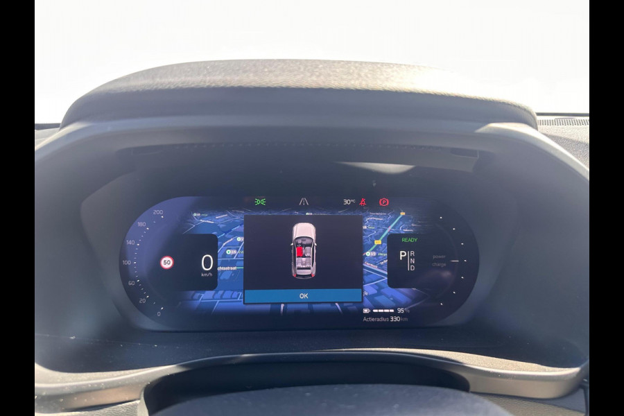 Volvo XC40 Recharge P8 AWD R-Design PANODAK | TREKHAAK| SOH 89.5.|