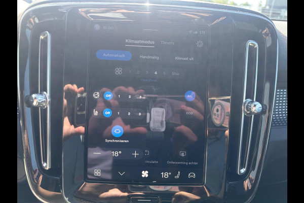 Volvo XC40 Recharge P8 AWD R-Design PANODAK | TREKHAAK| SOH 89.5.|