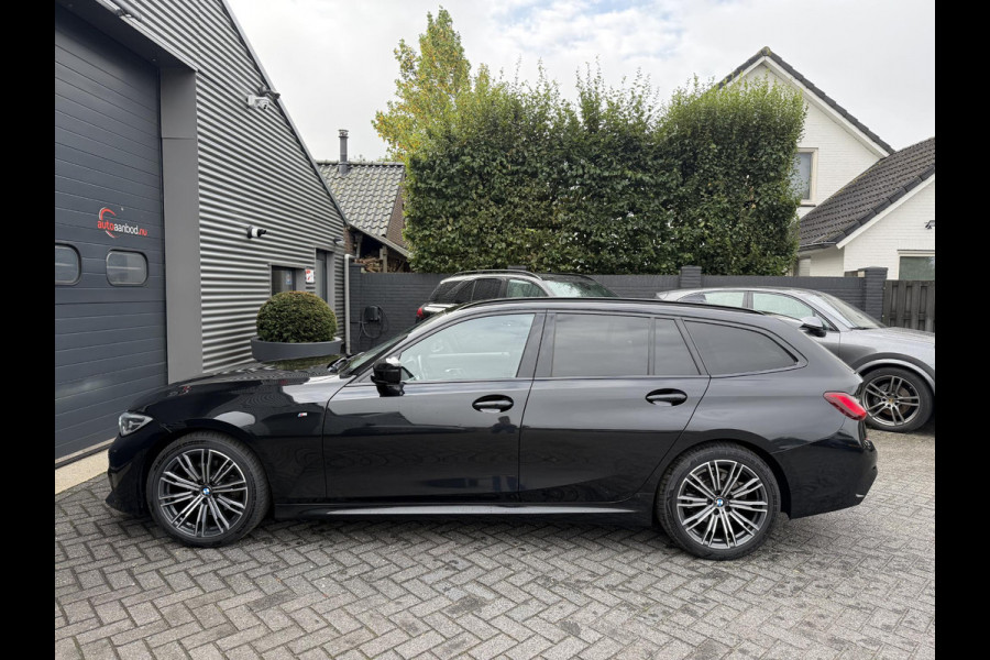 BMW 3 Serie Touring 320d High Executive M-Sport | Navigatie | DAB | Parkeersensoren | Elektrische Achterklep |