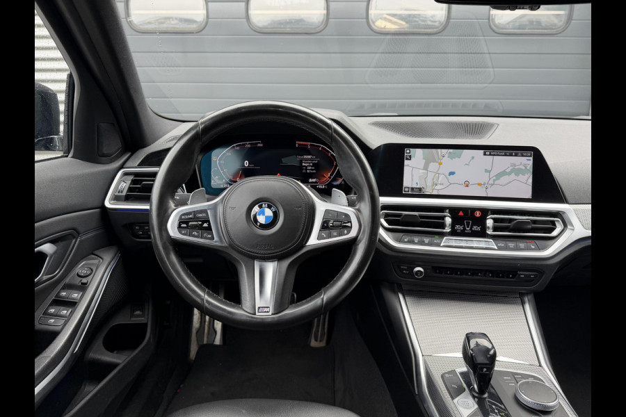 BMW 3 Serie Touring 320d High Executive M-Sport | Navigatie | DAB | Parkeersensoren | Elektrische Achterklep |