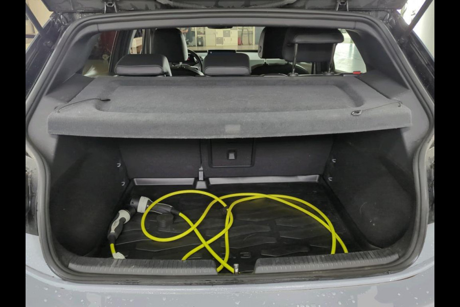 Volkswagen ID.3 Pro Edition Advantage 58 kWh 1/2 LEDER | SFEER VERLICHTING | VELGEN| SOH 91%|