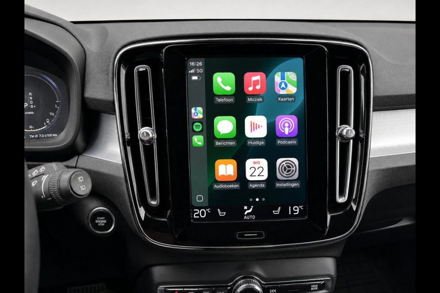Volvo XC40 1.5 T4 Recharge Inscription Expression SoH 90% Navigatie Apple Carplay Android Auto Camera Parkeerhulp Cruise Control Stoel- en stuurverwarming Full led Elektrische achterklep Climate Control Lichtmetalen velgen