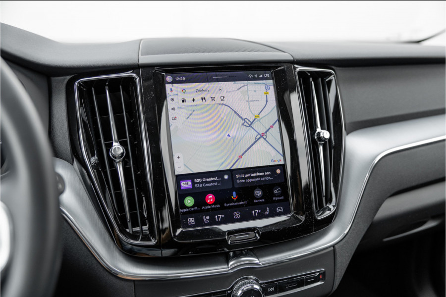 Volvo XC60 2.0 Recharge T6 AWD Inscription Expr. Pano / Trekhaak / Bank verwar. / Carplay /