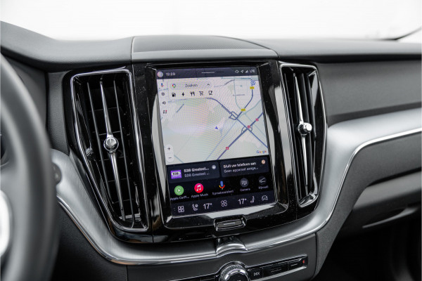 Volvo XC60 2.0 Recharge T6 AWD Inscription Expr. Pano / Trekhaak / Bank verwar. / Carplay /