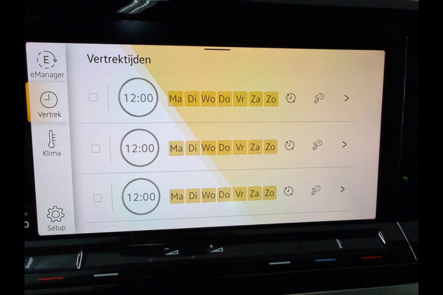 Volkswagen Multivan 1.4 eHybrid Energetic 7P/PANO/H-UP/SFEERVERL/DAB/CARPLAY/V-COCKPIT/CAM/NAVI/ADAPT-CRUISE///