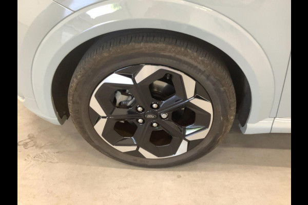 Ford Puma 1.0 EcoBoost Hybrid ST-Line X 125pk | Trekhaak | Adaptive cruise control | Winter Pack | 360 graden camera | Dodehoeksensoren