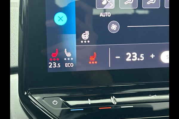 Volkswagen ID.4 Life 77 kWh SOH 91,4% Style Pack Navigatie Apple Carplay/Android Auto Adaptive Cruise Control Parkeersensoren Stoel- en stuurverwarming Full Led Climate Control Lichtmetalen velgen