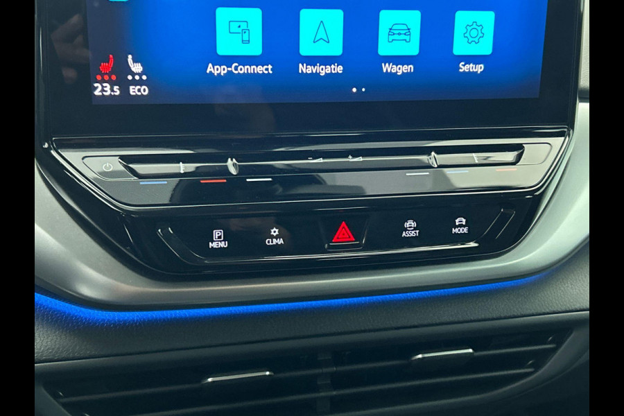 Volkswagen ID.4 Life 77 kWh SOH 91,4% Style Pack Navigatie Apple Carplay/Android Auto Adaptive Cruise Control Parkeersensoren Stoel- en stuurverwarming Full Led Climate Control Lichtmetalen velgen