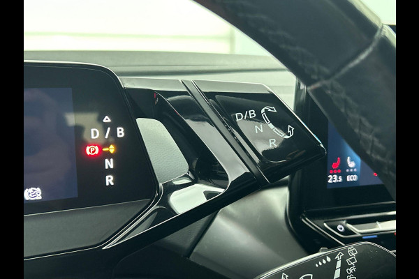Volkswagen ID.4 Life 77 kWh SOH 91,4% Style Pack Navigatie Apple Carplay/Android Auto Adaptive Cruise Control Parkeersensoren Stoel- en stuurverwarming Full Led Climate Control Lichtmetalen velgen