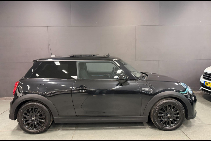 MINI Cooper 1.5 Cooper BLACK-EDITION PANO/H-UP/NAVI/CAM/DAB/CARPLAY/H-KARDON///