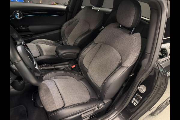 MINI Cooper 1.5 Cooper BLACK-EDITION PANO/H-UP/NAVI/CAM/DAB/CARPLAY/H-KARDON///