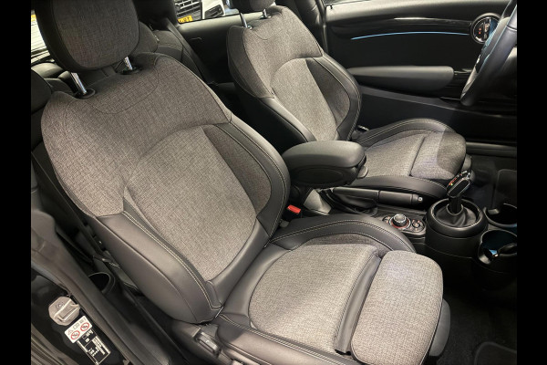 MINI Cooper 1.5 Cooper BLACK-EDITION PANO/H-UP/NAVI/CAM/DAB/CARPLAY/H-KARDON///