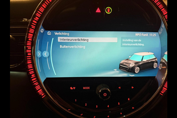 MINI Cooper 1.5 Cooper BLACK-EDITION PANO/H-UP/NAVI/CAM/DAB/CARPLAY/H-KARDON///