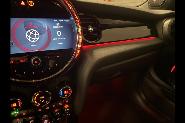 MINI Cooper 1.5 Cooper BLACK-EDITION PANO/H-UP/NAVI/CAM/DAB/CARPLAY/H-KARDON///