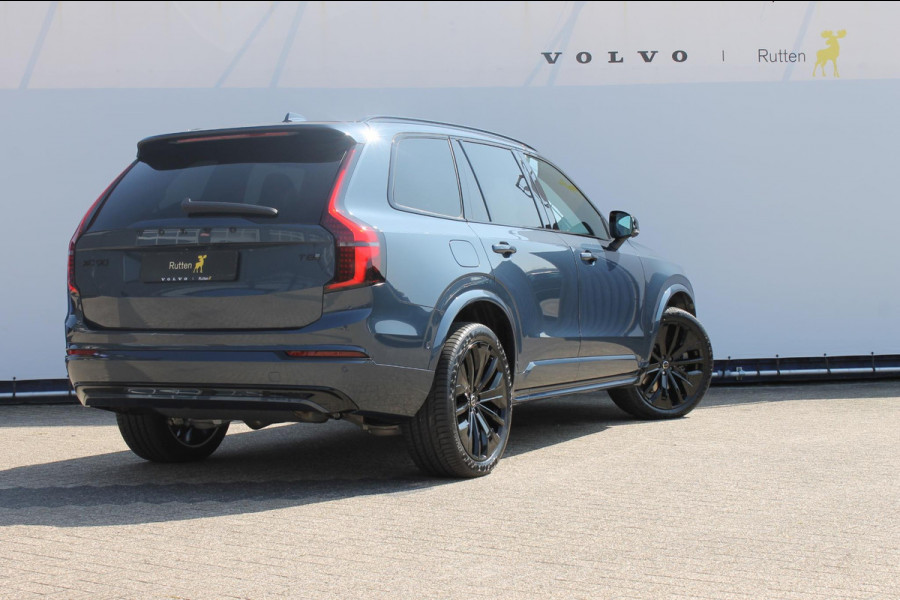 Volvo XC90 T8 455pk Automaat AWD Ultra Black Edition Stoelmassage - en ventilatie Luchtvering / Trekhaak / Panoramadak / Google services / Elektrisch bedienbare voorstoelen met geheugen / Stoelverwarming voor en achter