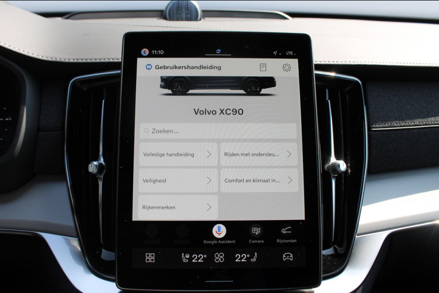 Volvo XC90 T8 455pk Automaat AWD Ultra Black Edition Stoelmassage - en ventilatie Luchtvering / Trekhaak / Panoramadak / Google services / Elektrisch bedienbare voorstoelen met geheugen / Stoelverwarming voor en achter