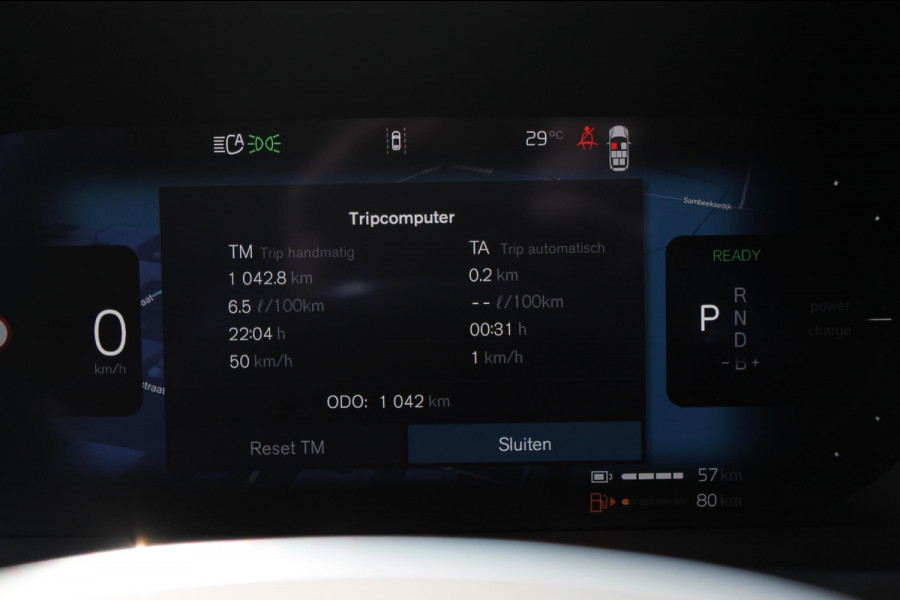Volvo XC90 T8 455pk Automaat AWD Ultra Black Edition Stoelmassage - en ventilatie Luchtvering / Trekhaak / Panoramadak / Google services / Elektrisch bedienbare voorstoelen met geheugen / Stoelverwarming voor en achter