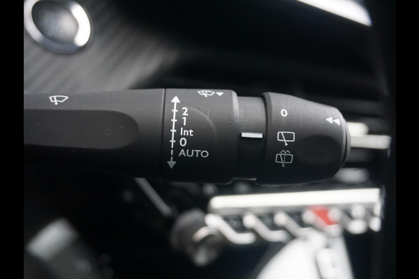 Peugeot 208 1.2 PureTech Allure Pack Keyless entry