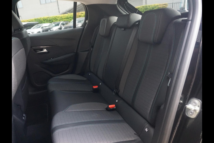 Peugeot 208 1.2 PureTech Allure Pack Keyless entry
