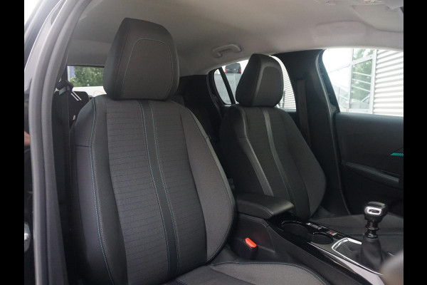 Peugeot 208 1.2 PureTech Allure Pack Keyless entry