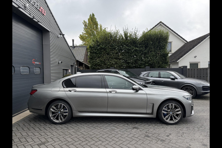 BMW 7 Serie 750Li xDrive High Executive M-Sport | Panoramadak | Sky Lounge | TV Schermen | Massage | Bowers & Wilkins |