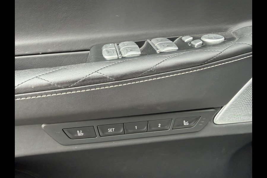 BMW 7 Serie 750Li xDrive High Executive M-Sport | Panoramadak | Sky Lounge | TV Schermen | Massage | Bowers & Wilkins |