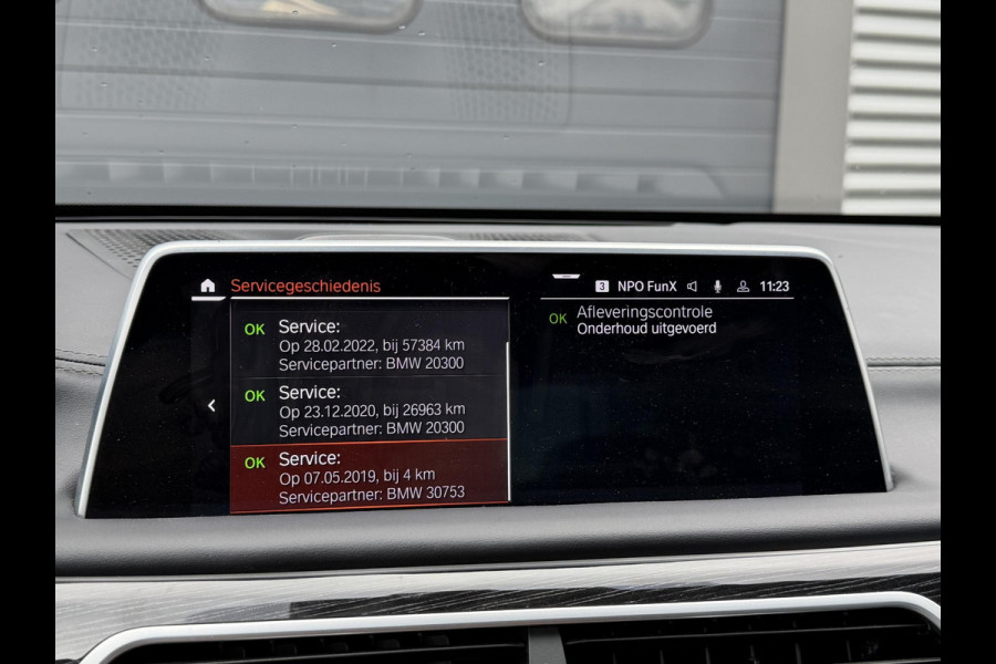 BMW 7 Serie 750Li xDrive High Executive M-Sport | Panoramadak | Sky Lounge | TV Schermen | Massage | Bowers & Wilkins |