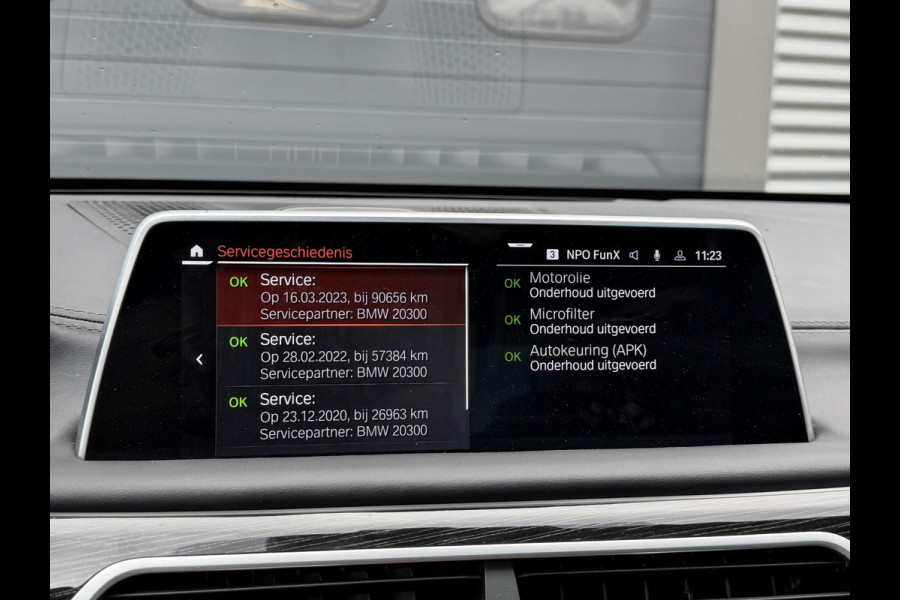 BMW 7 Serie 750Li xDrive High Executive M-Sport | Panoramadak | Sky Lounge | TV Schermen | Massage | Bowers & Wilkins |