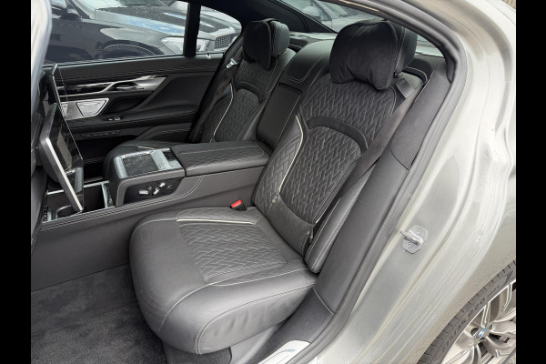 BMW 7 Serie 750Li xDrive High Executive M-Sport | Panoramadak | Sky Lounge | TV Schermen | Massage | Bowers & Wilkins |