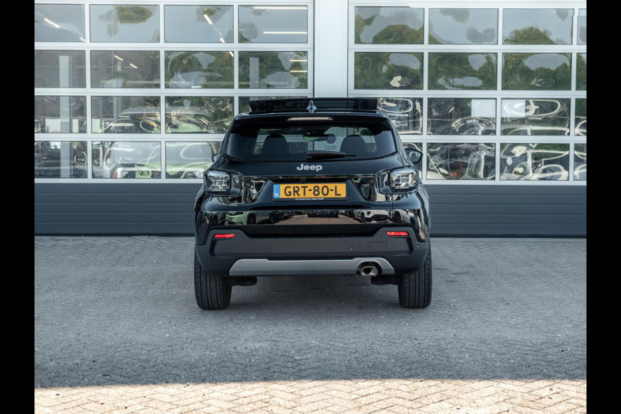 Jeep Avenger 1.2 e-Hybrid Summit | Infotainment Pack | Schuif/Kanteldak | Leder&Winter Pack | 19" Brute velgen