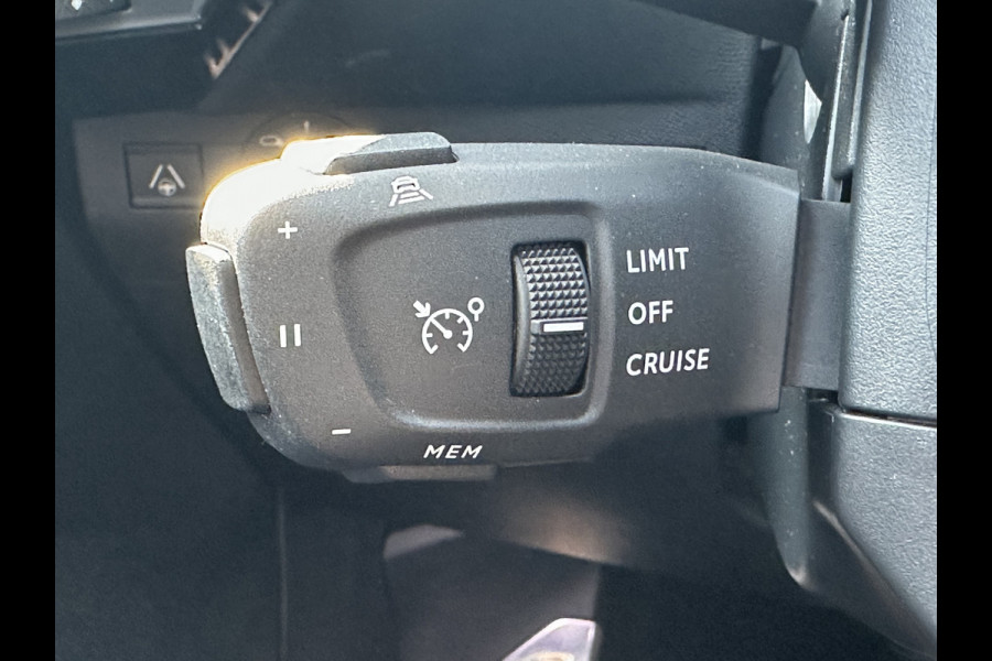 DS 7 Crossback Crossback 300pk E-Tense 4x4 Louvre (Elektrisch Schuifdak - Leder incl verwarming/koeling/massage/geheugen - NightVision - Focal