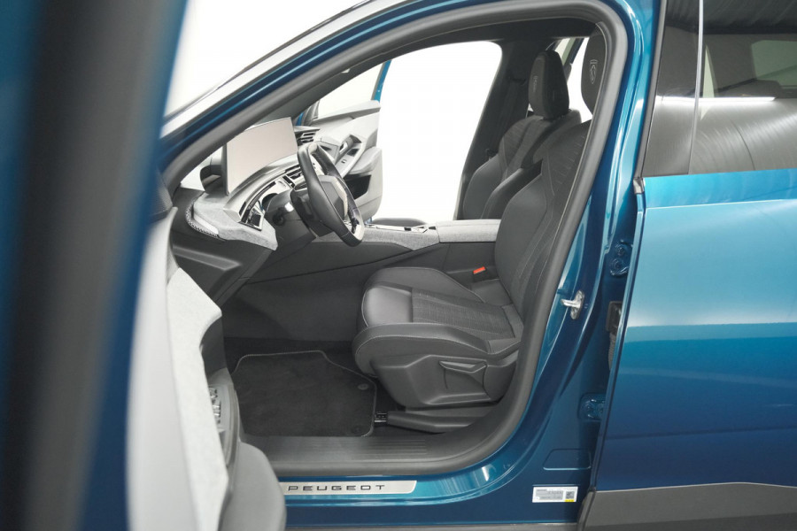 Peugeot 5008 1.2 Hybrid 136 GT 7p | Adaptieve Cruise Control | Camera | Elektrische Kofferklep | Stoelverwarming