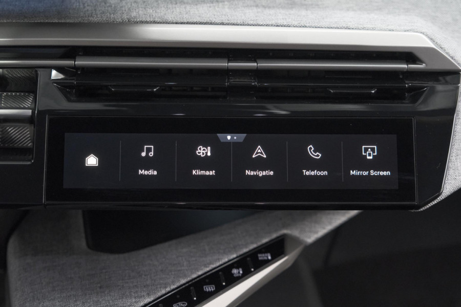 Peugeot 5008 1.2 Hybrid 136 GT 7p | Adaptieve Cruise Control | Camera | Elektrische Kofferklep | Stoelverwarming