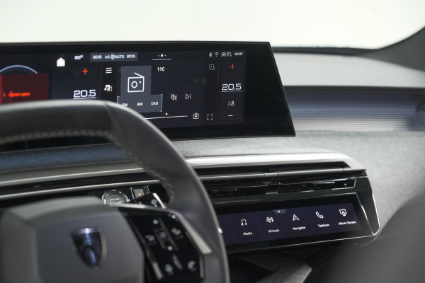 Peugeot 5008 1.2 Hybrid 136 GT 7p | Adaptieve Cruise Control | Camera | Elektrische Kofferklep | Stoelverwarming